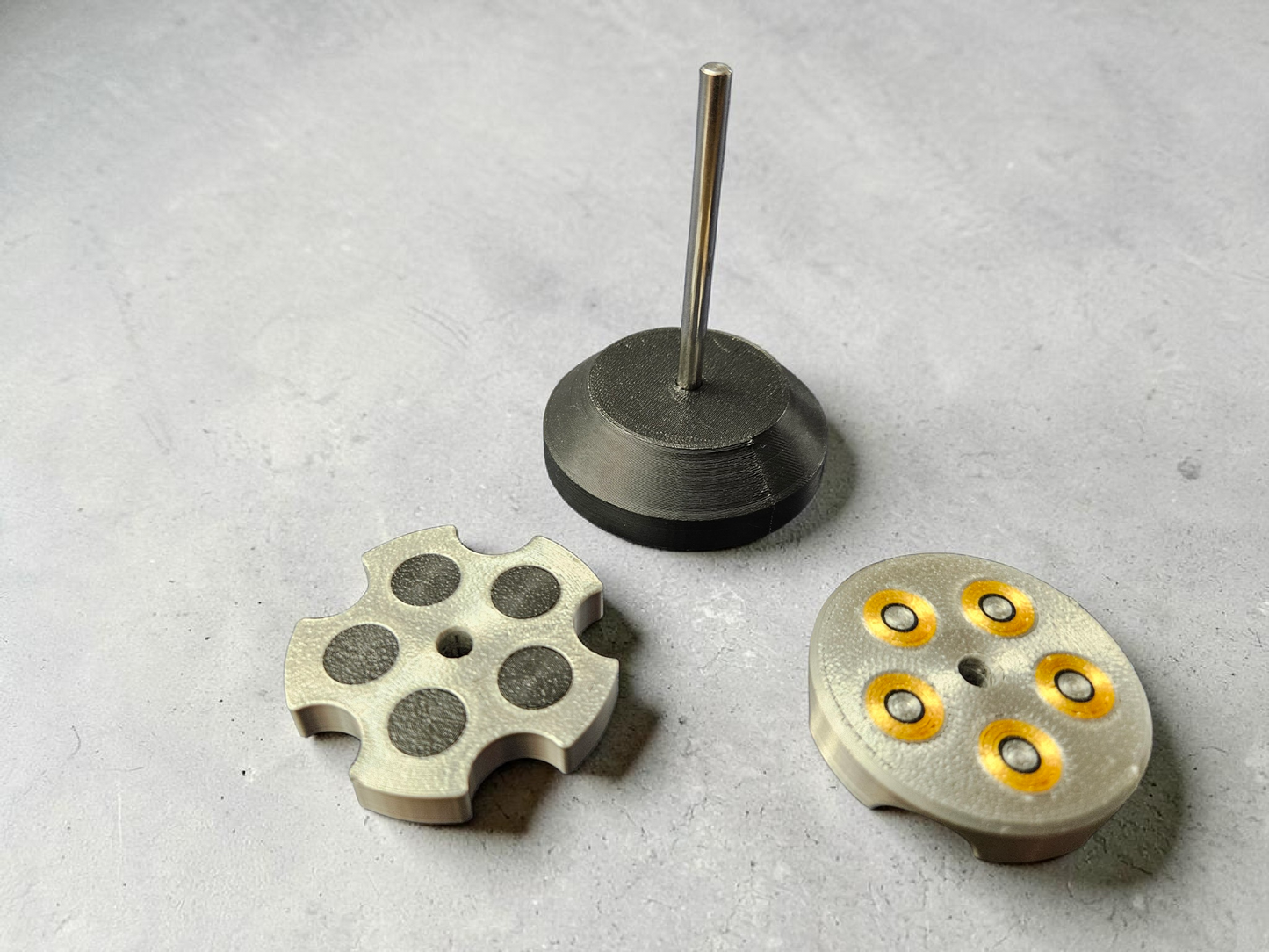 Floating Magnet Fidgets - Great For Desk Fidgeting