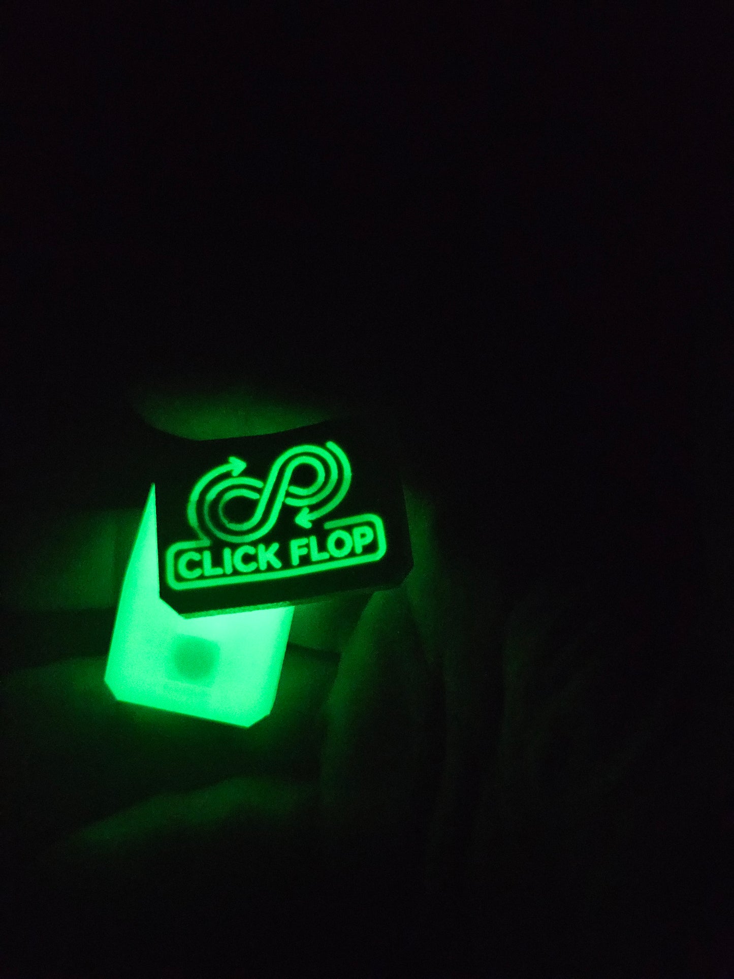 The Click Flop - Sliding Clicking Pivoting FIdget