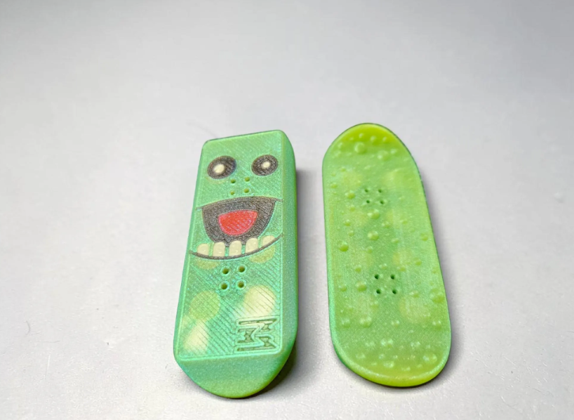 Kickflip - Magnetic Fliping Sliding Fidget