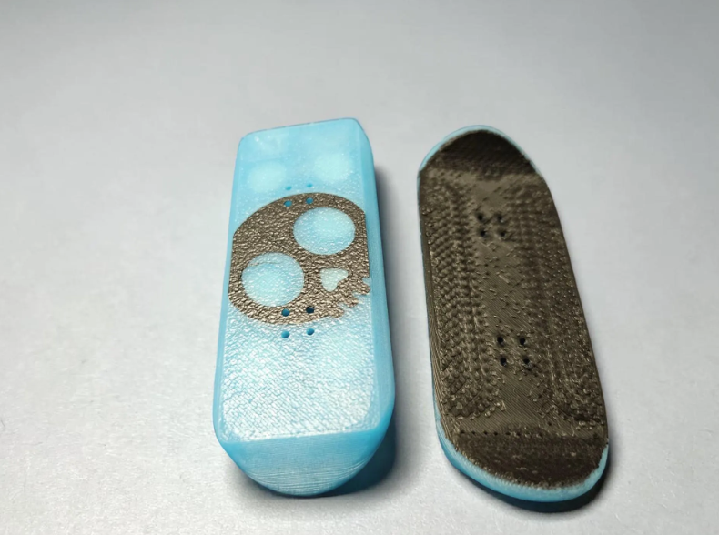 Kickflip - Magnetic Fliping Sliding Fidget