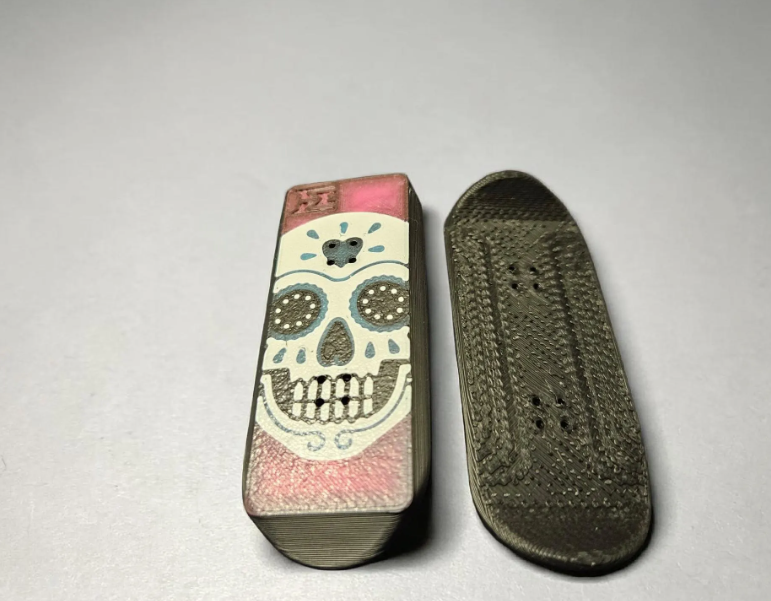 Kickflip - Magnetic Fliping Sliding Fidget