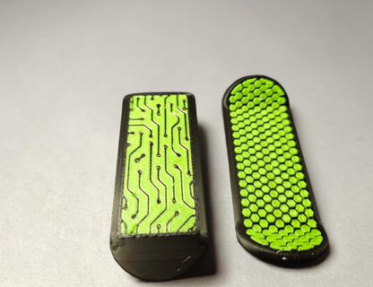 Pop shove-it -  magnetic fidget slider/flipper